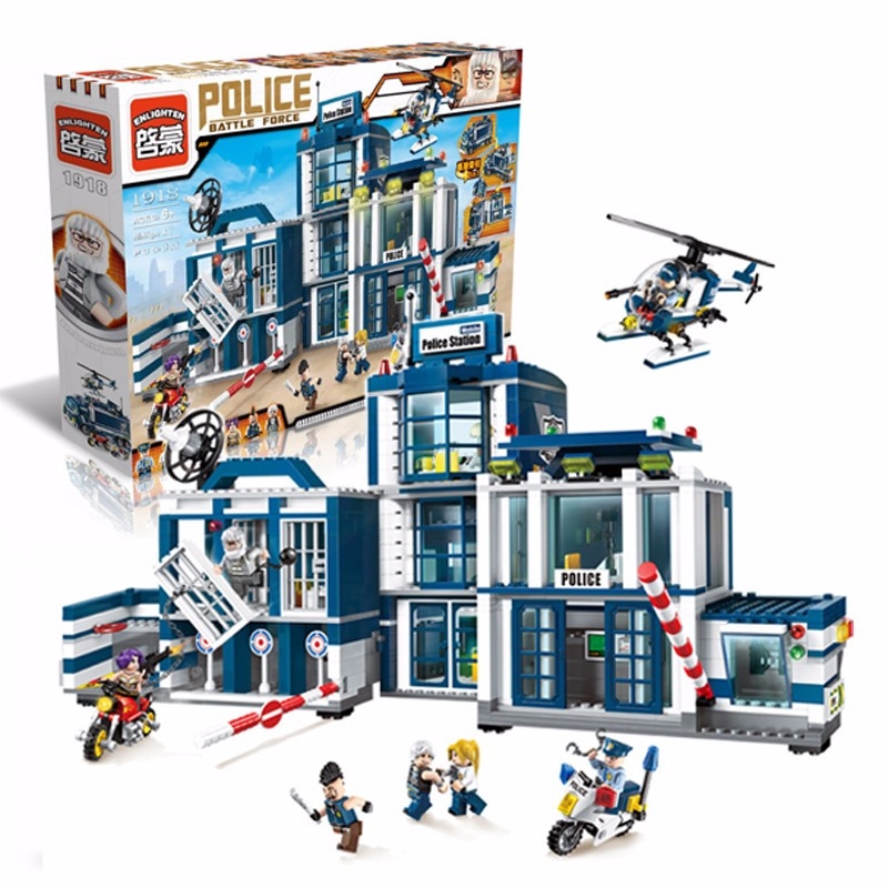 Model building kits compatible with city Police Station Helicopter 951 pcs 3D blocks Educational toys hobbies to children